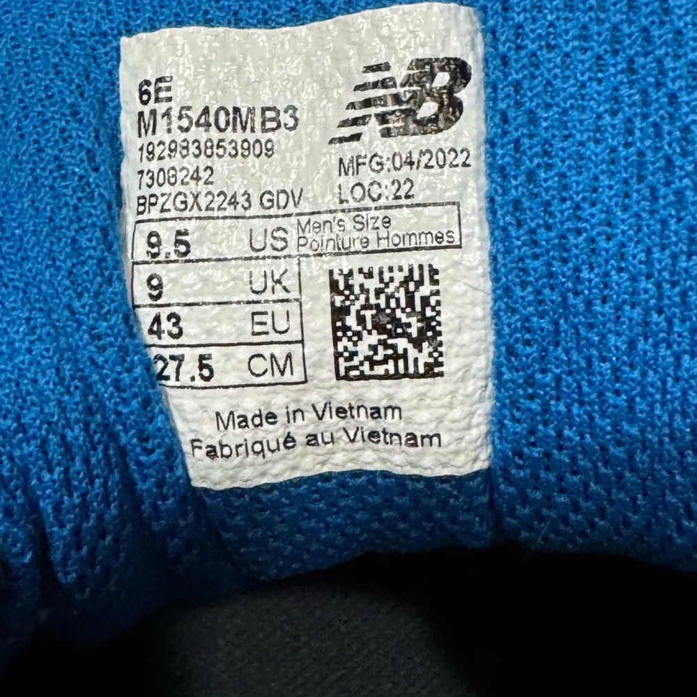 New Balance 1540v3 - Men's Athletic Shoe Size 9.5 - Picture 10 of 11